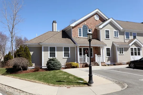 $769,900 | 410 Salem Street, Unit 1310, Wakefield, MA 01880