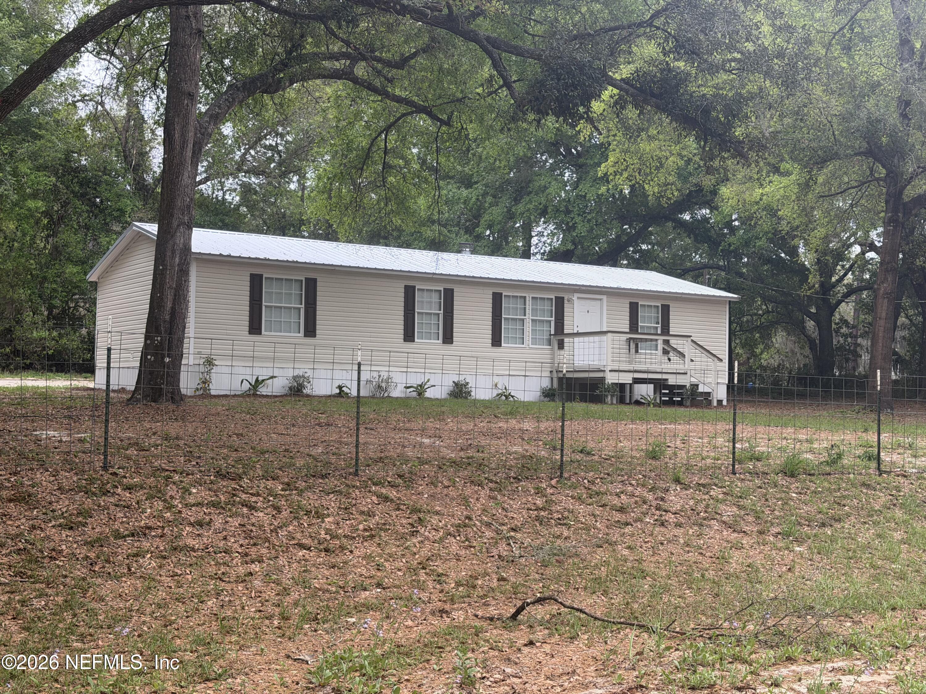 204 Rabbit Track Road Satsuma, FL 32189 - Photo 1 of 51 IMG_6262