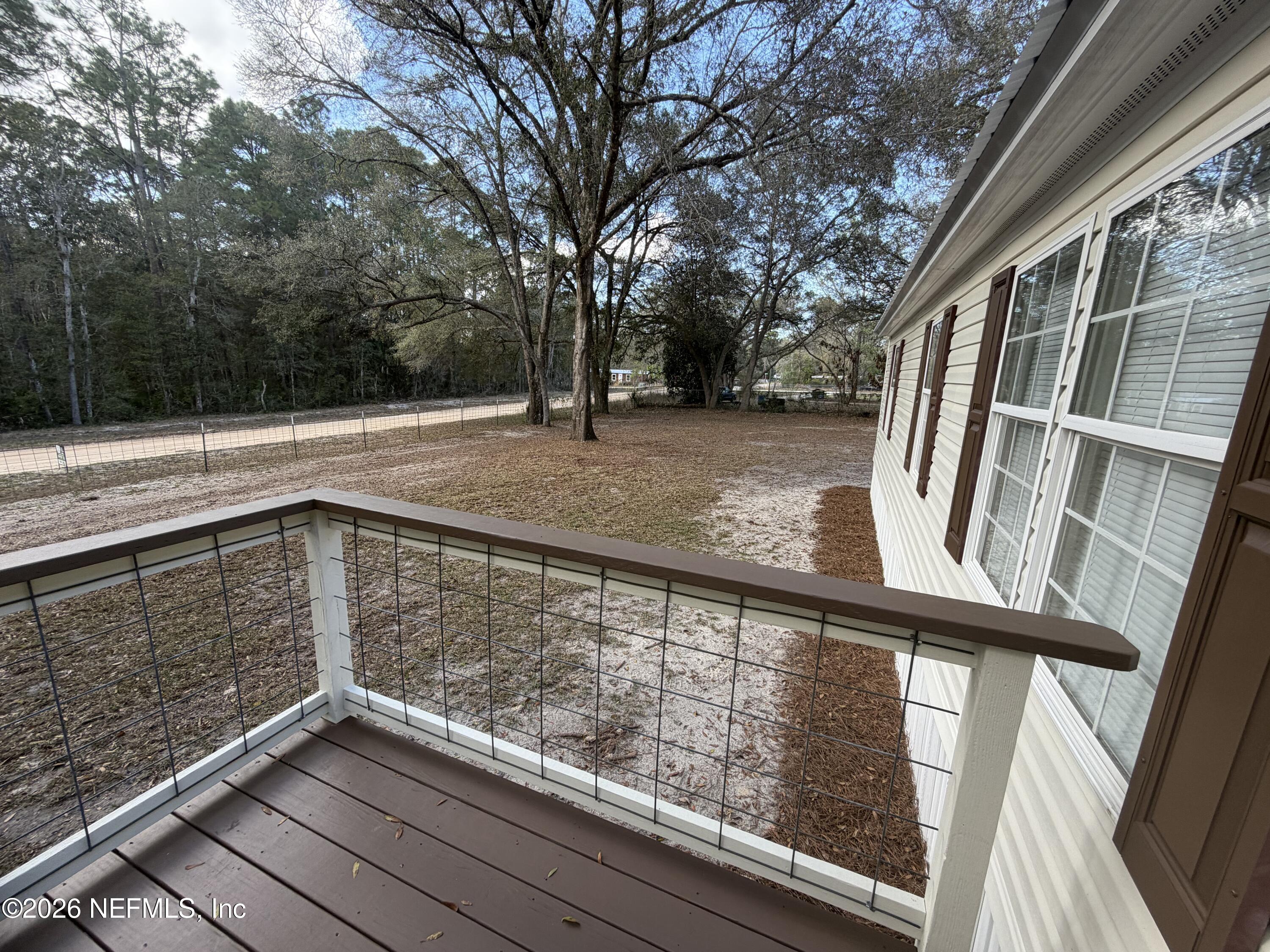 204 Rabbit Track Road Satsuma, FL 32189 - Photo 16 of 51 Front Yard
