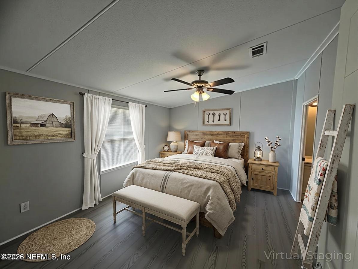 204 Rabbit Track Road Satsuma, FL 32189 - Photo 22 of 51 Master Bedroom
