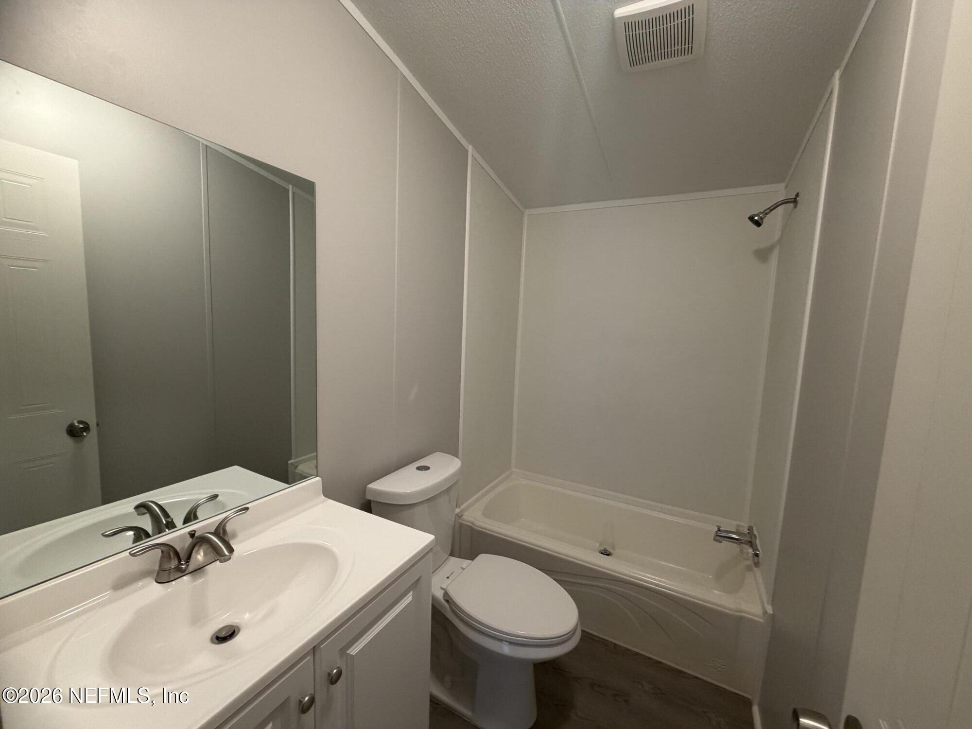 204 Rabbit Track Road Satsuma, FL 32189 - Photo 35 of 51 Bath # 2