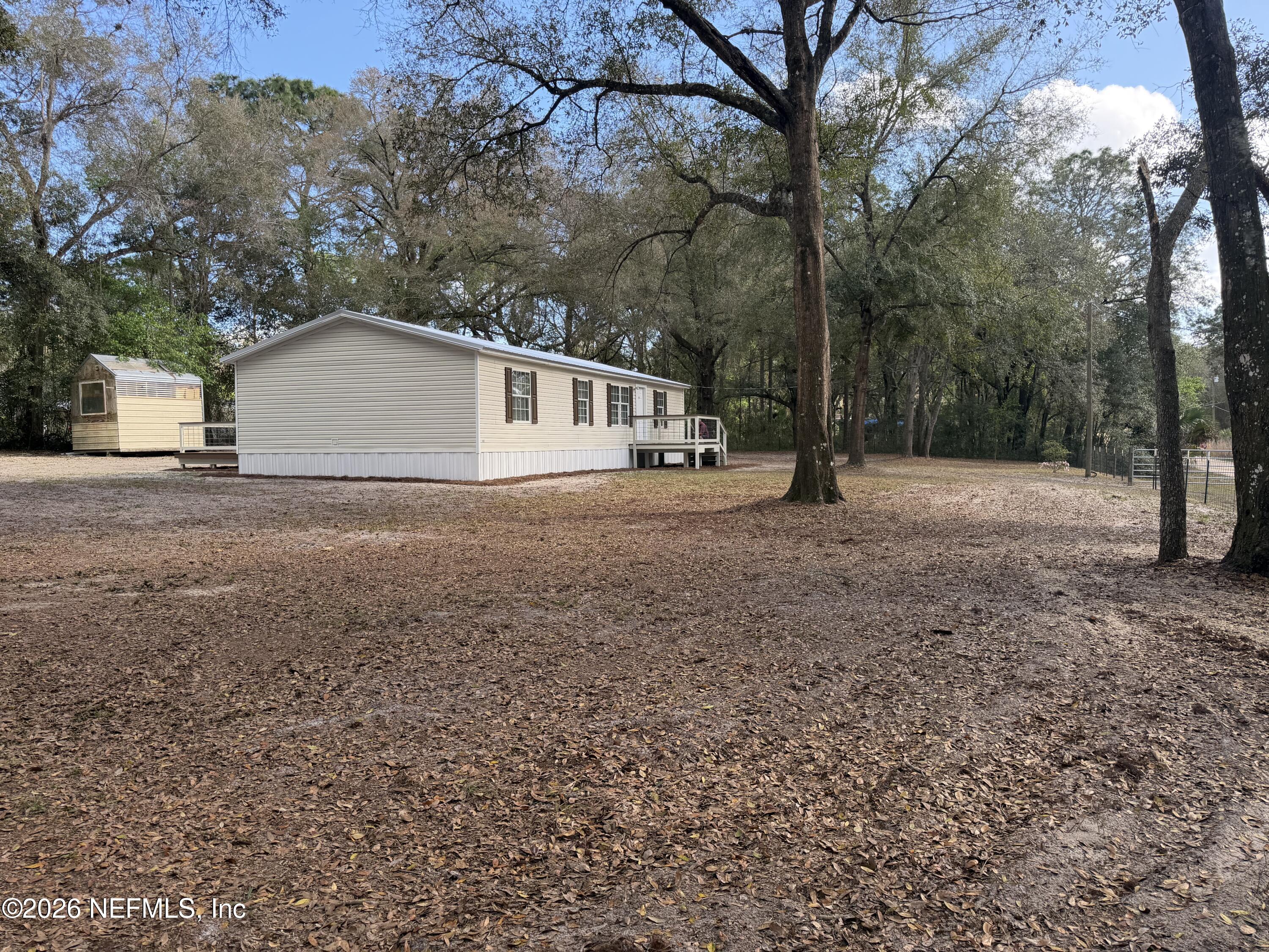 204 Rabbit Track Road Satsuma, FL 32189 - Photo 47 of 51 Front of Home