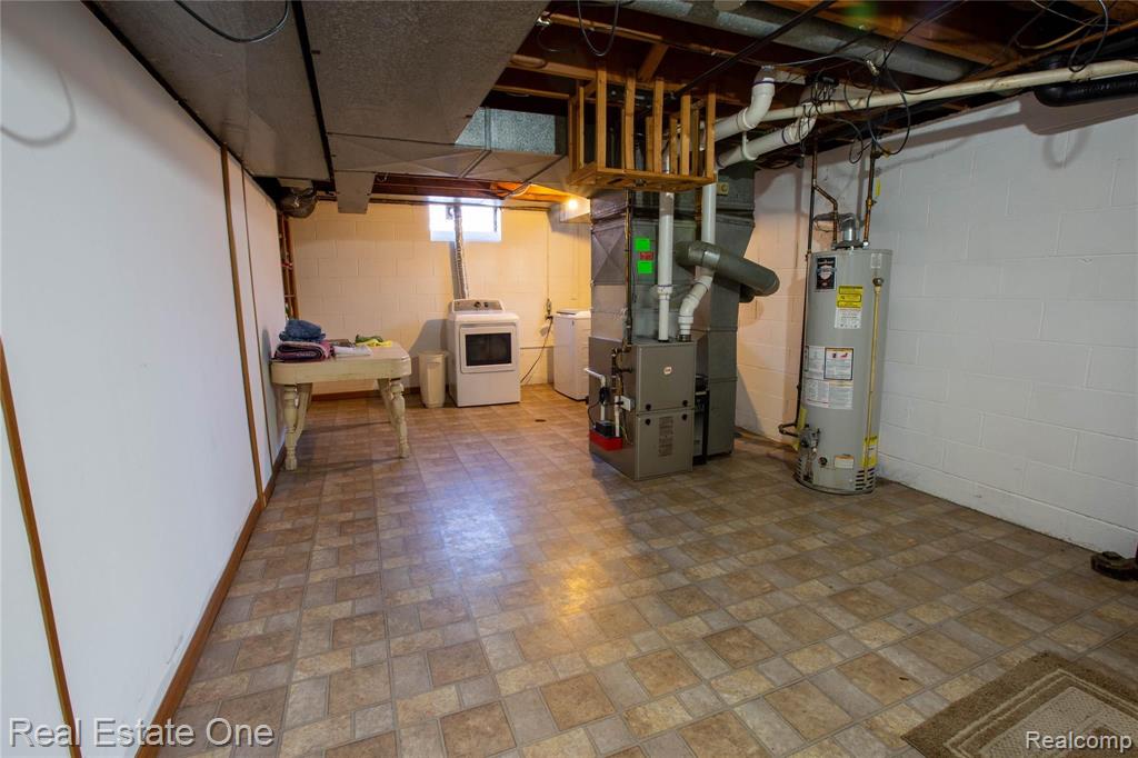 27326 Jean Road Warren, MI 48093 - Photo 18 of 21