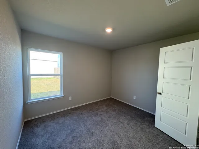 $1,545 | 729 Canyon View, Seguin, TX 78155