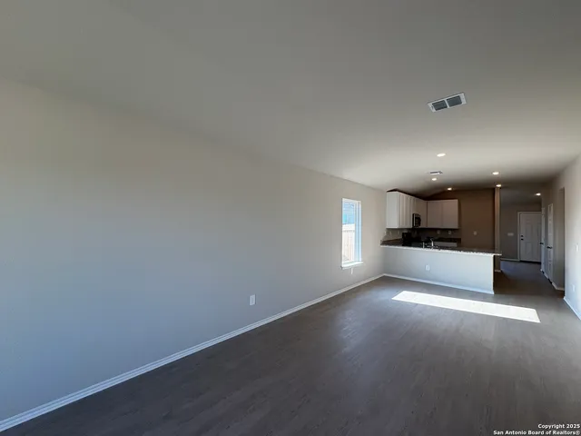 $1,545 | 729 Canyon View, Seguin, TX 78155