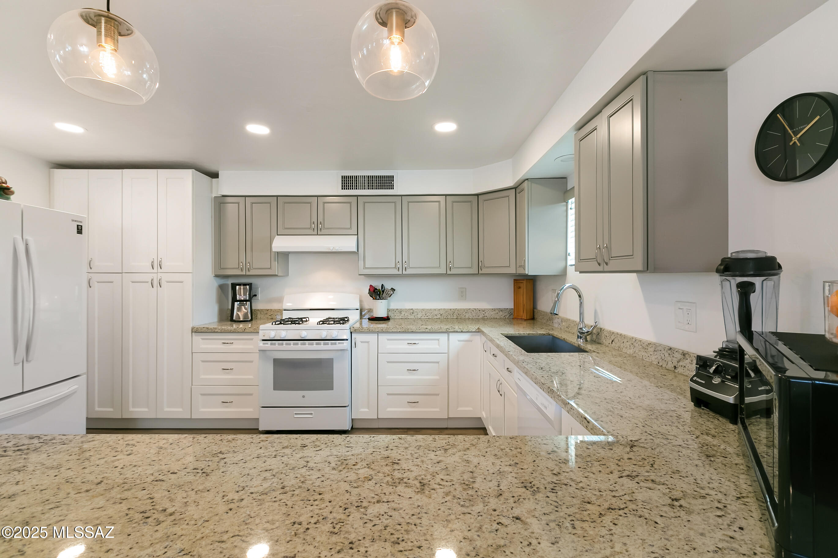 3402 East Kleindale Road Tucson, AZ 85716 - Photo 14 of 32 Gallery Image 14