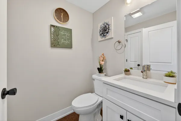 $459,900 | 8166 West 87th Street, Unit 8166, Hickory Hills, IL 60457