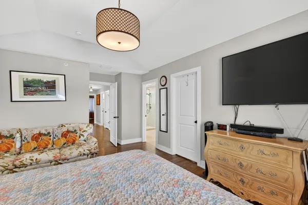 $459,900 | 8166 West 87th Street, Unit 8166, Hickory Hills, IL 60457