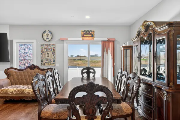 $459,900 | 8166 West 87th Street, Unit 8166, Hickory Hills, IL 60457