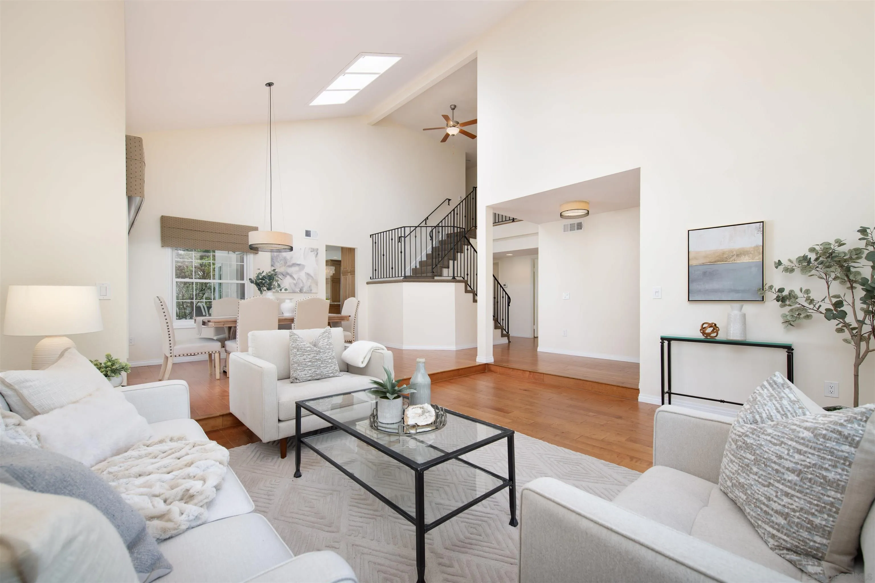 13865 Freeport Road San Diego, CA 92129 - Photo 3 of 29 Gallery Image 3