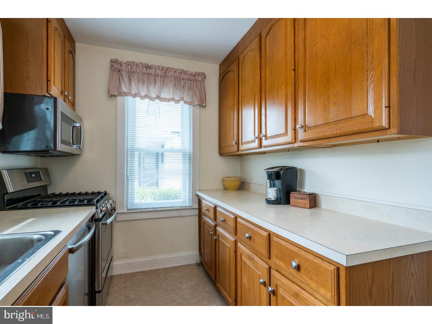 27 Harvard Road Havertown, PA 19083 - Photo 12 of 25