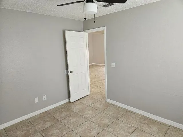 $315,000 | 304 Lake Daisy Loop, Unit 1, Winter Haven, FL 33884