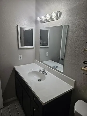 $315,000 | 304 Lake Daisy Loop, Unit 1, Winter Haven, FL 33884