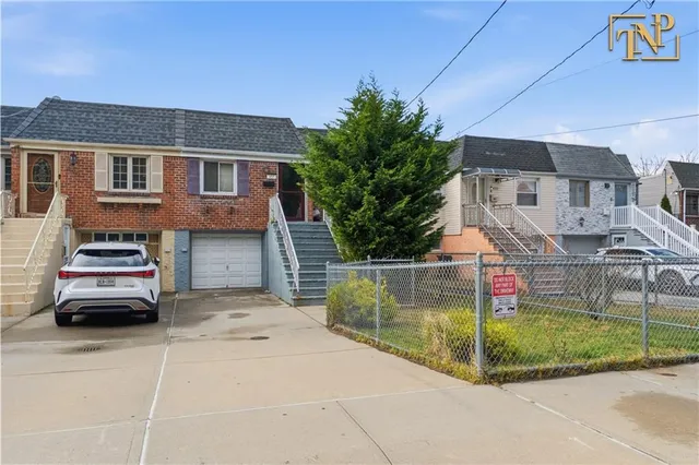 $550,000 | 457 Beach 66th Street | Arverne