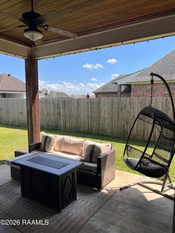 $233,000 | 102 Meadow Gate Drive, Lafayette, LA 70508