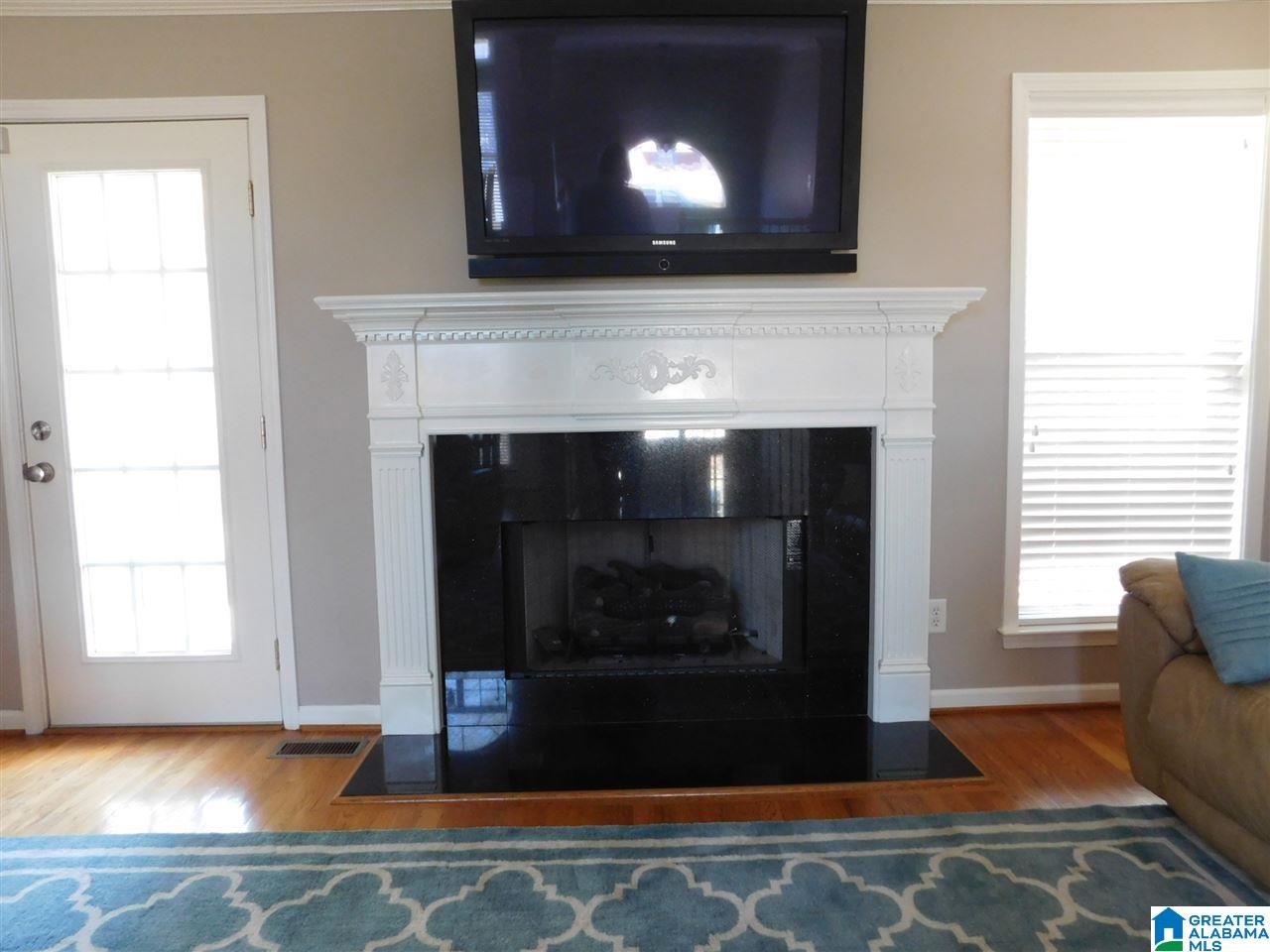 2013 Magnolia Road Leeds, AL 35094 - Photo 5 of 44