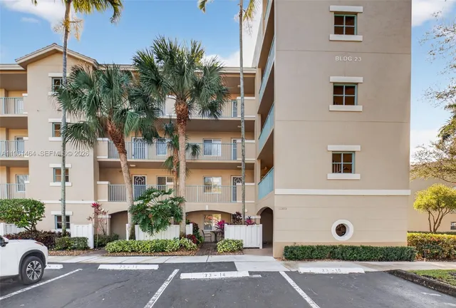 $299,000 | 12540 Majesty Circle, Unit 208, Boynton Beach, FL 33437