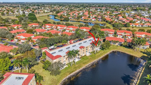 $299,000 | 12540 Majesty Circle, Unit 208, Boynton Beach, FL 33437