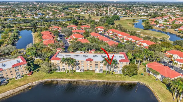 $299,000 | 12540 Majesty Circle, Unit 208, Boynton Beach, FL 33437