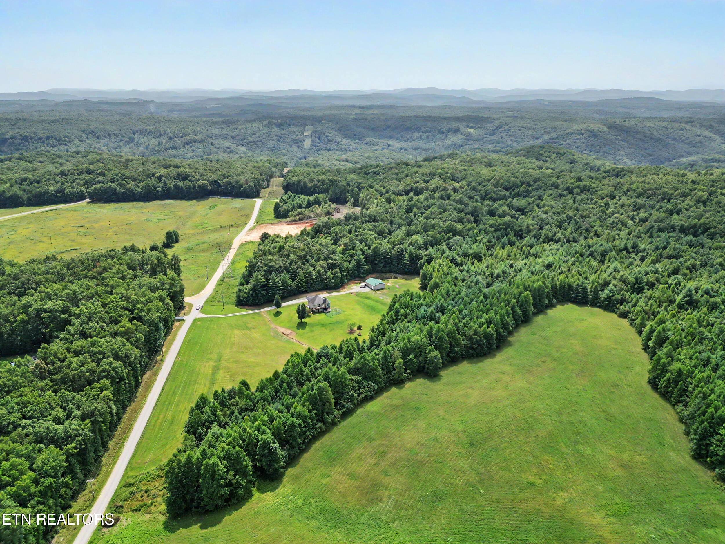 319 Oakmont Road Oneida, TN 37841 - Photo 43 of 49 44_dji_0080