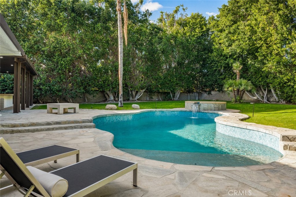 72020 Palm Crest Drive Rancho Mirage, CA 92270 - Photo 19 of 47