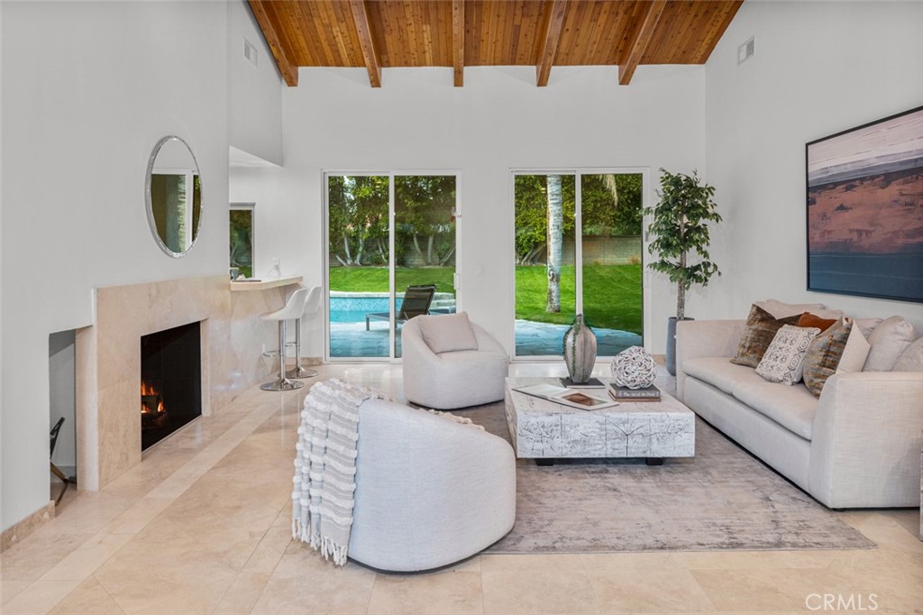 72020 Palm Crest Drive Rancho Mirage, CA 92270 - Photo 5 of 47