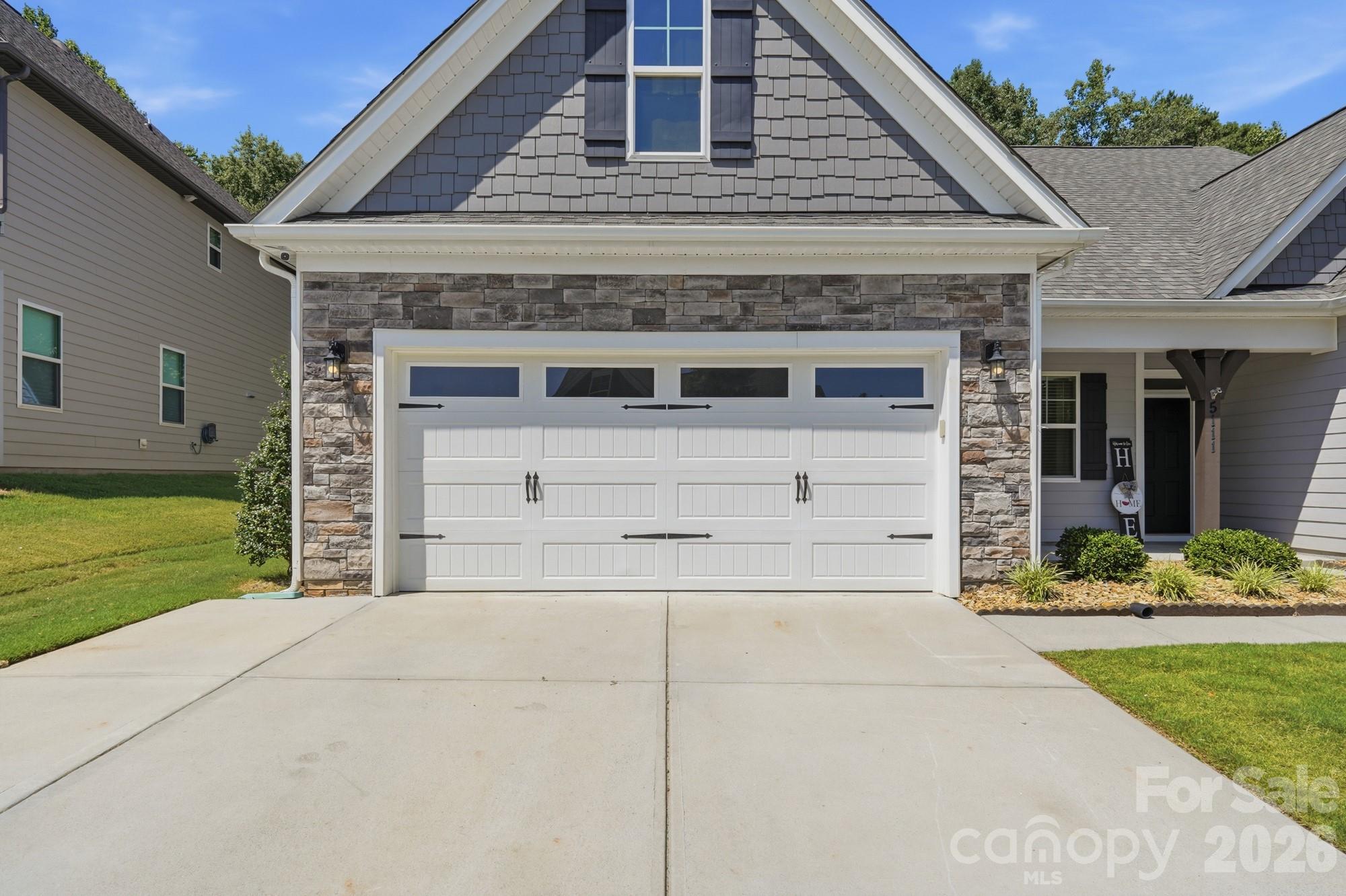 5111 Devonshire Road Denver, NC 28037 - Photo 4 of 42 Gallery Image 4