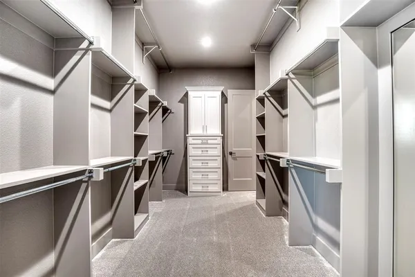 $699,800 | 1333 Canyon Lake Road, Wills Point, TX 75169