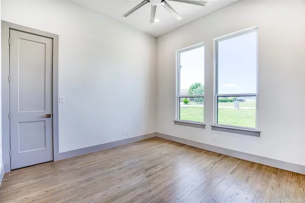 $699,800 | 1333 Canyon Lake Road, Wills Point, TX 75169