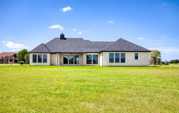 $699,800 | 1333 Canyon Lake Road, Wills Point, TX 75169