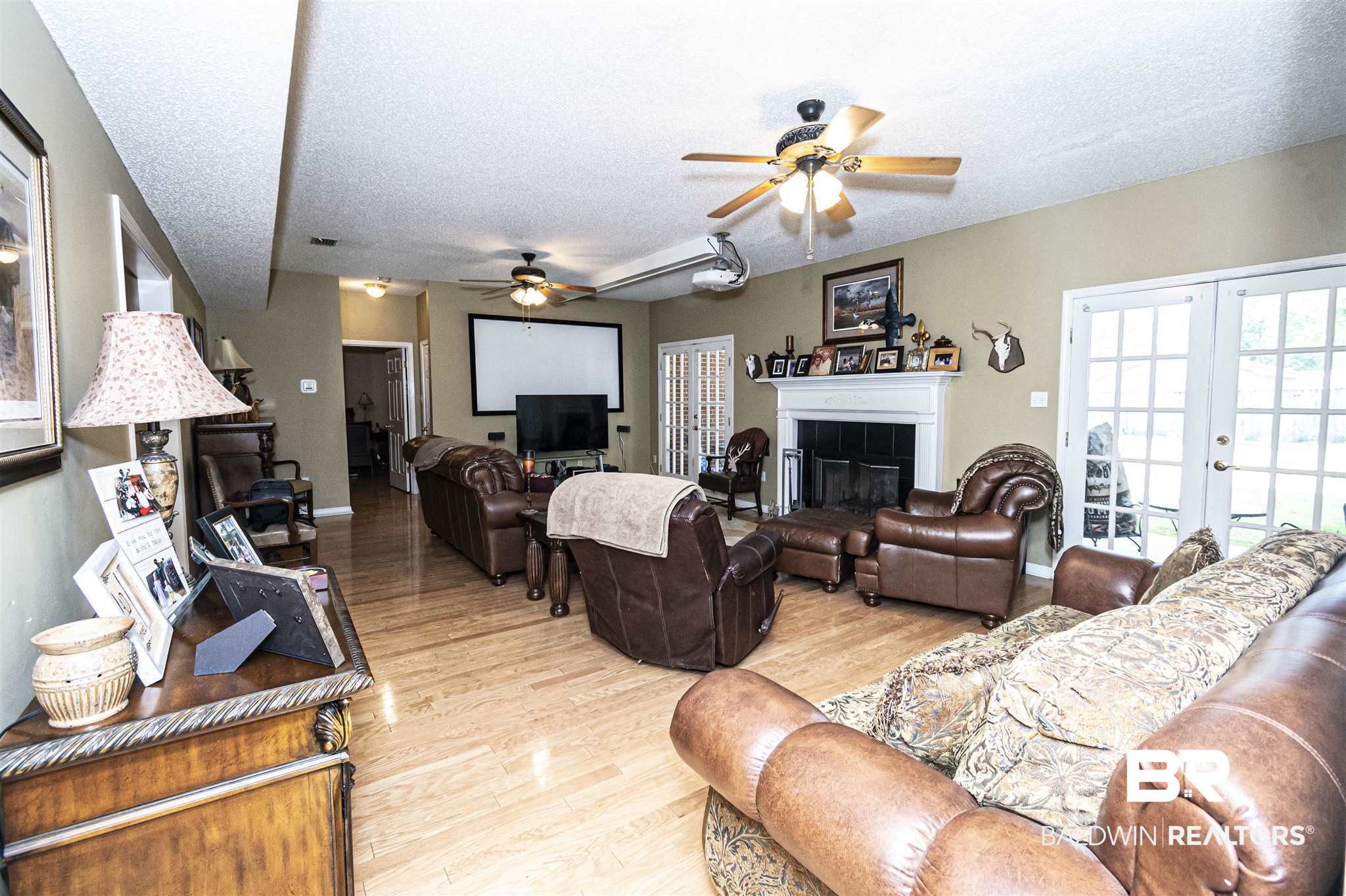 459 Charles V Street Satsuma, AL 36572 - Photo 4 of 33