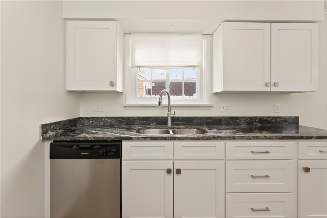 460 Upper Valley Road Gates, NY 14624 - Photo 15 of 40