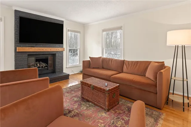 $224,900 | 460 Upper Valley Road, Gates, NY 14624