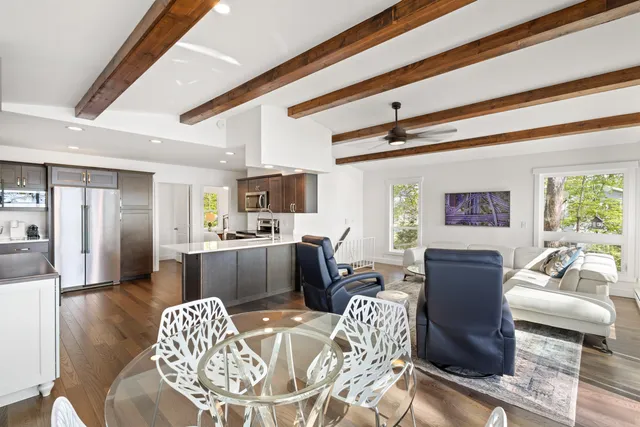 $1,280,000 | 20189 Dogwood Trail, White Pigeon, MI 49099