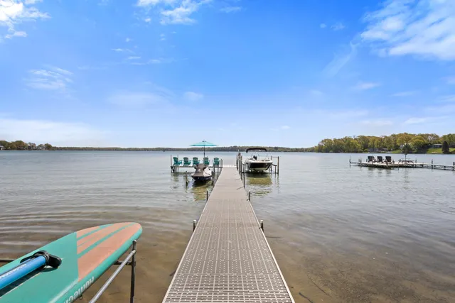 $1,280,000 | 20189 Dogwood Trail, White Pigeon, MI 49099