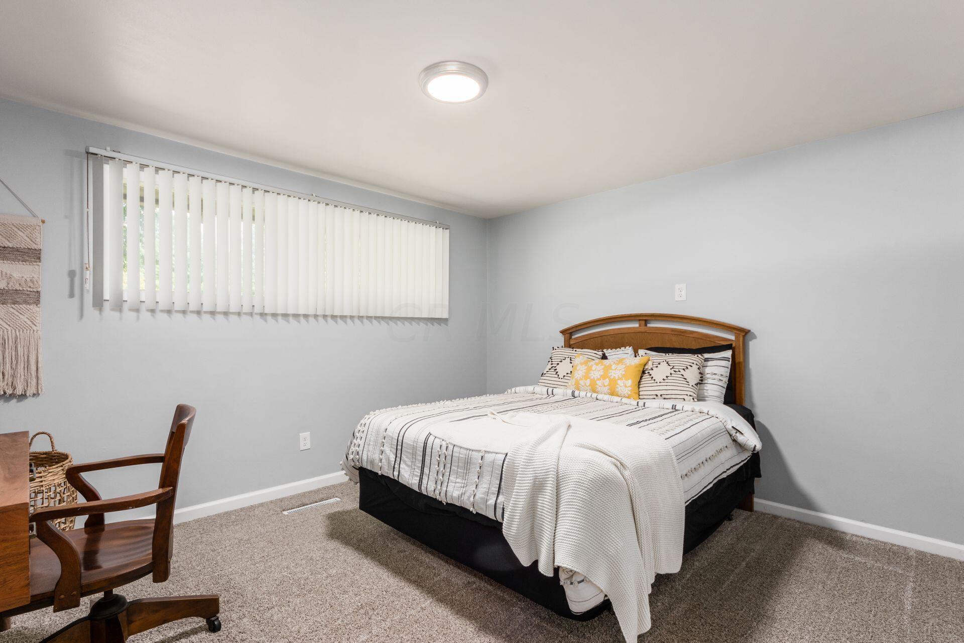 3495 Fishinger Road Columbus, OH 43221 - Photo 28 of 55 2nd Bedroom