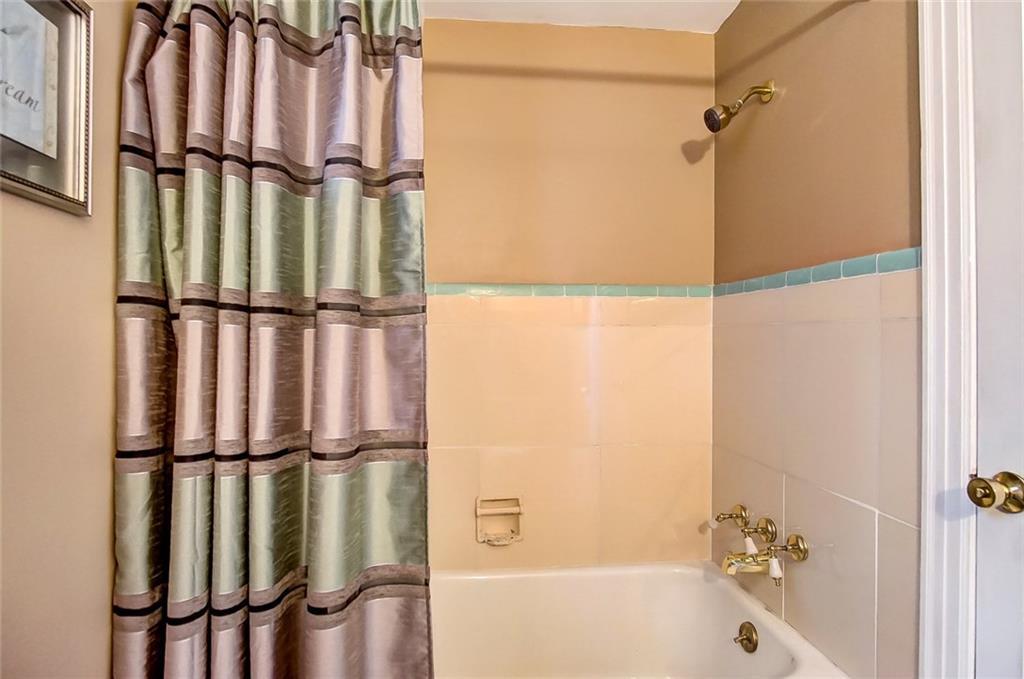 1518 Crestview Drive Springfield, OH 45504 - Photo 22 of 37