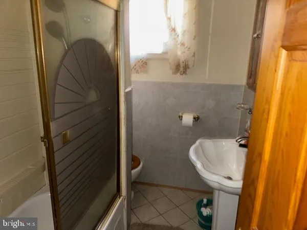 a bathroom with a sink
