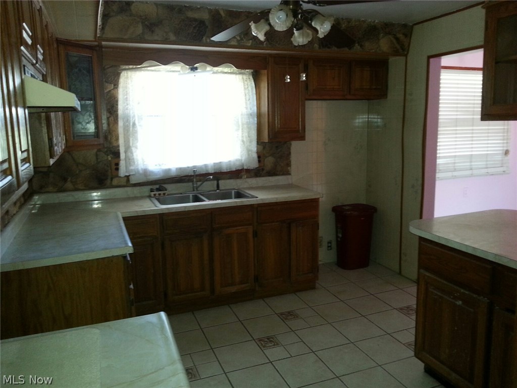 106 Spring Street Follansbee, WV 26037 - Photo 5 of 13 Gallery Image 5