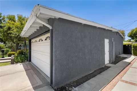 $1,200,000 | 2635 Gondar Avenue, Long Beach, CA 90815