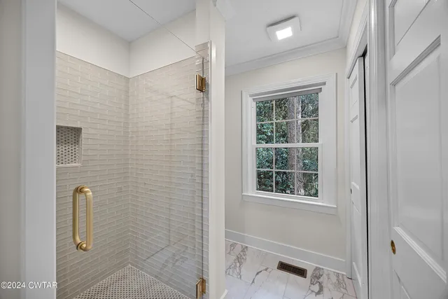 $469,900 | 137 Gibson Drive, Henderson, TN 38340