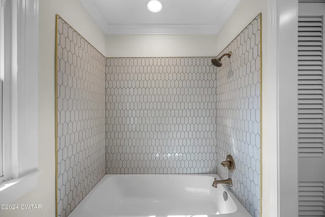 $469,900 | 137 Gibson Drive, Henderson, TN 38340