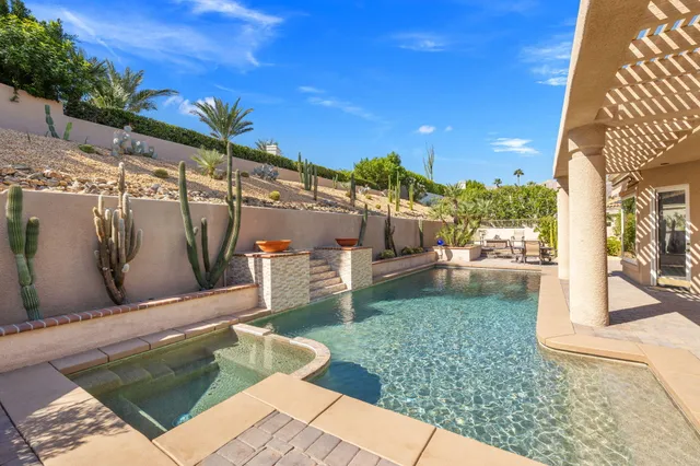 $1,250,000 | 73165 Mirasol Court, Palm Desert, CA 92260