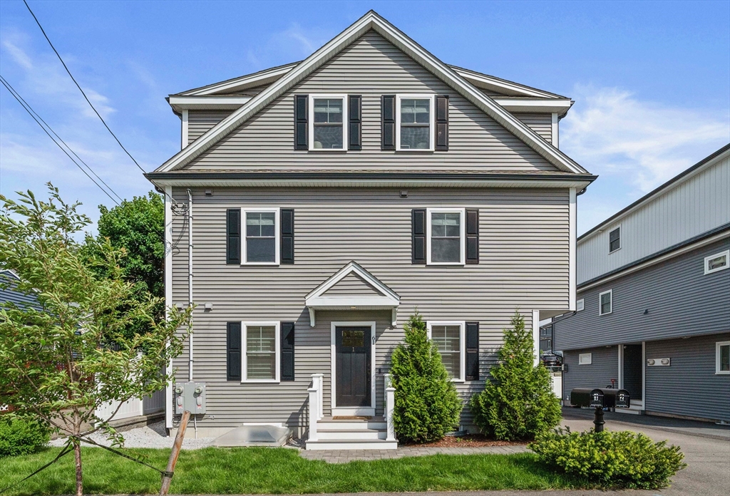 61 Gale Street, Unit 1 Waltham, MA 02453 - Photo 1 of 42