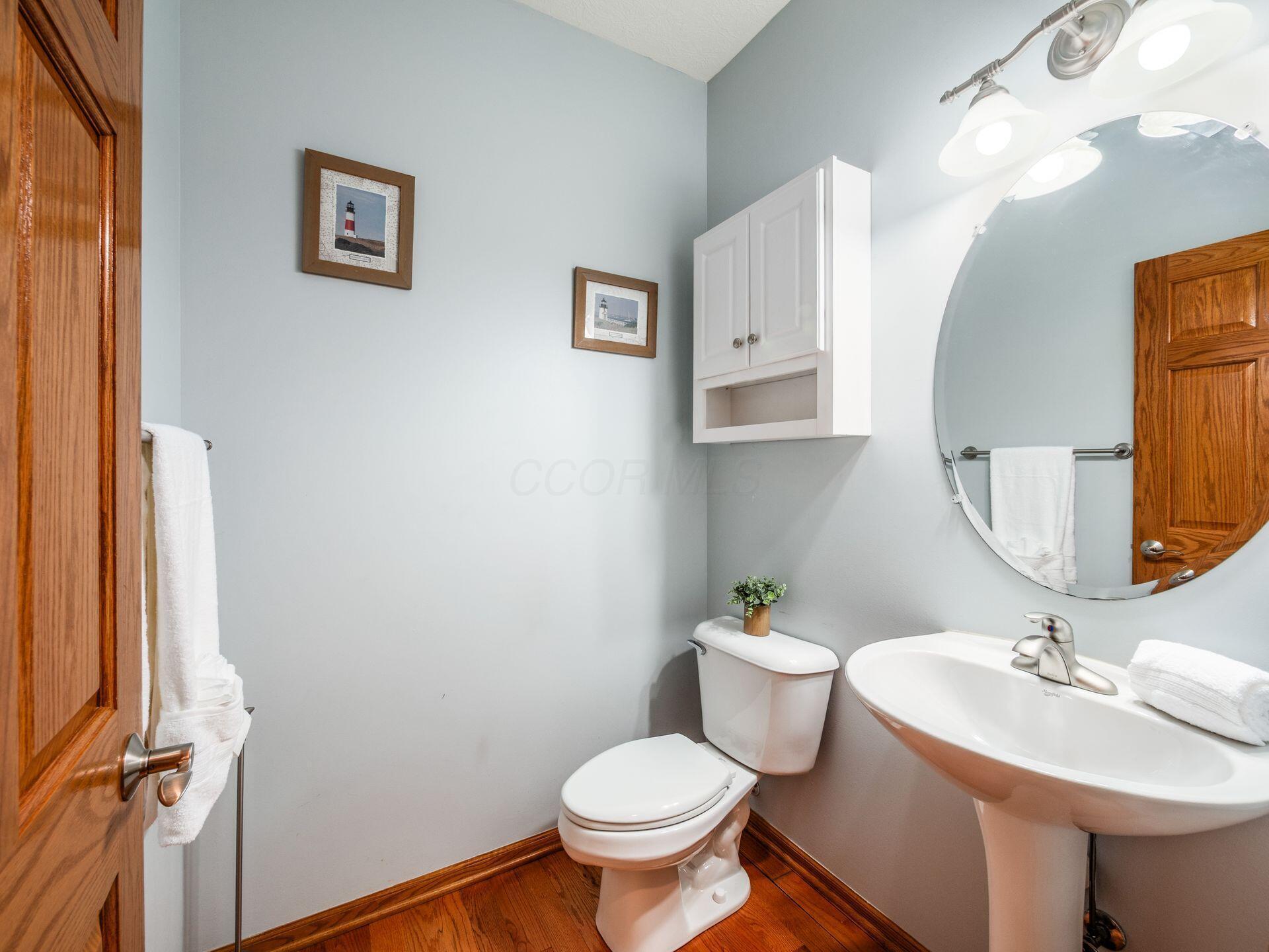 1397 Horseshoe Road Delaware, OH 43015 - Photo 22 of 64 Half Bath
