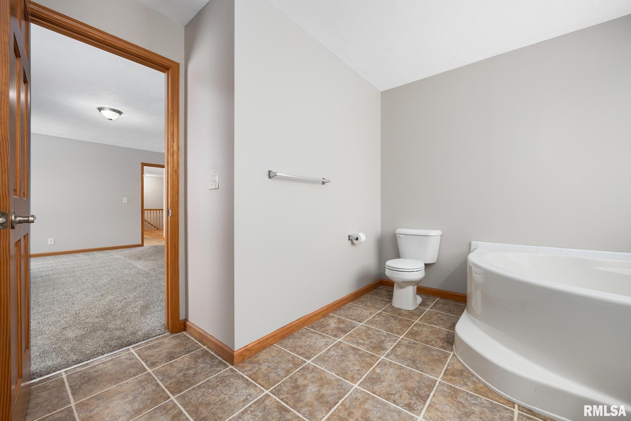 12505 North Maher Road Brimfield, IL 61517 - Photo 17 of 35 Gallery Image 17