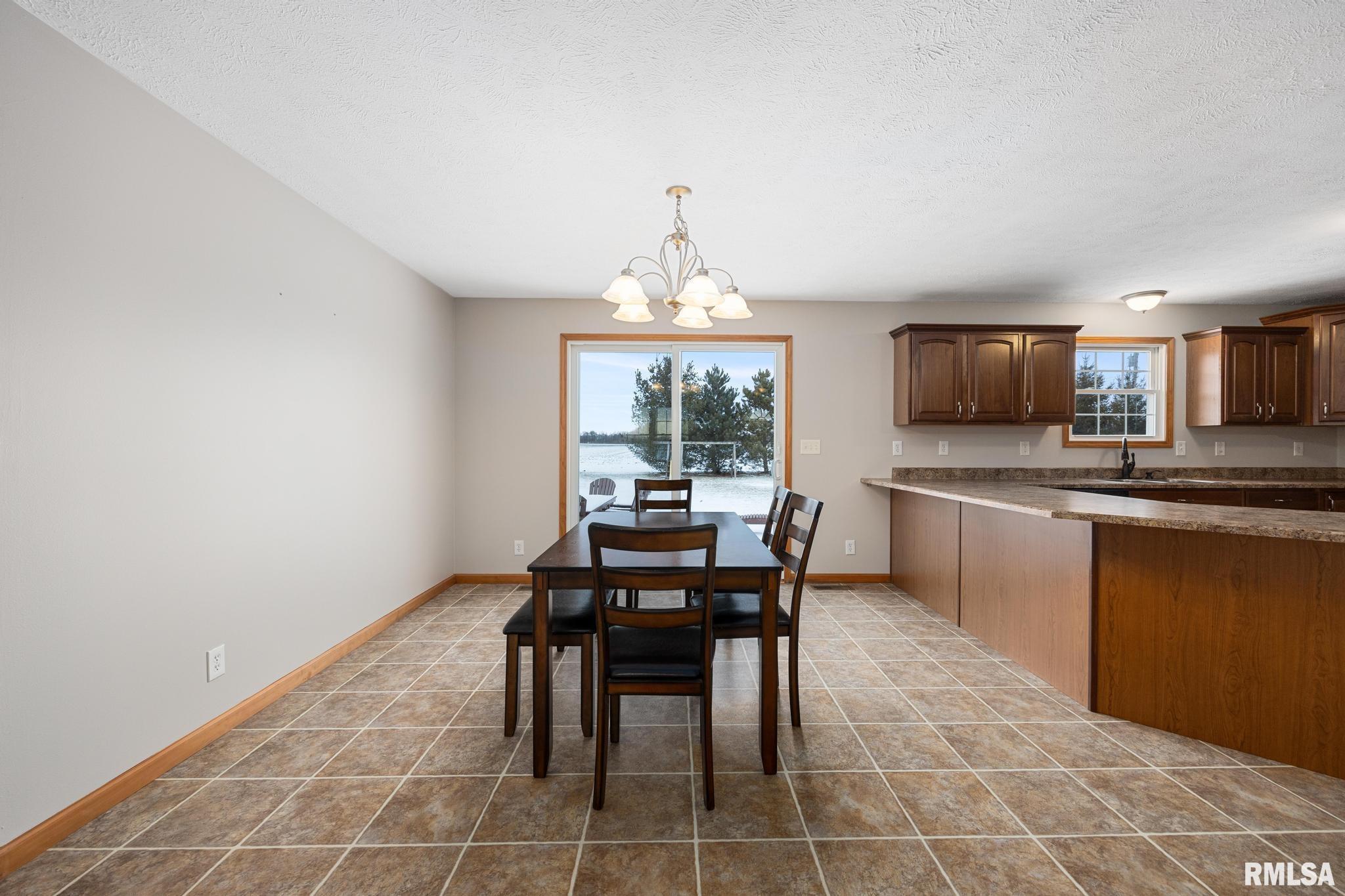 12505 North Maher Road Brimfield, IL 61517 - Photo 8 of 35 Gallery Image 8