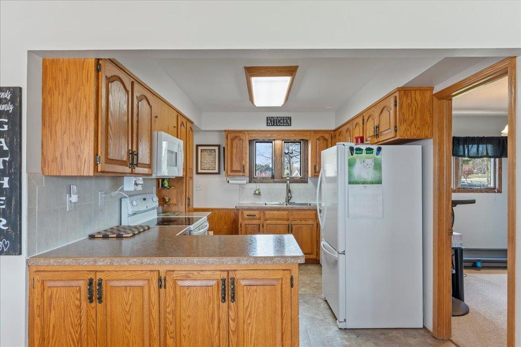 6286 Highland Scenic Road Baxter, MN 56425 - Photo 11 of 60