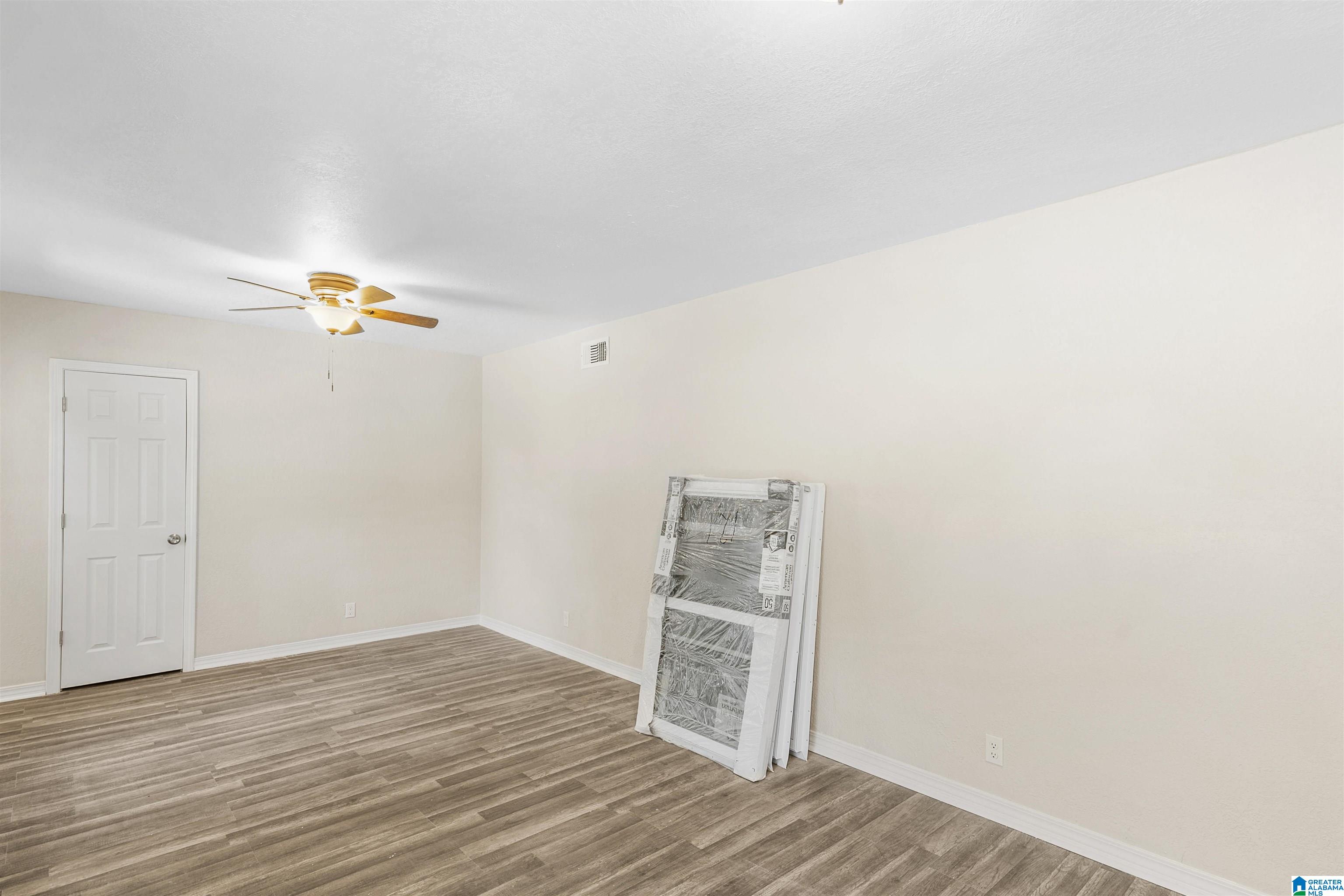 2100 Spring Hill Avenue Mobile, AL 36607 - Photo 17 of 40