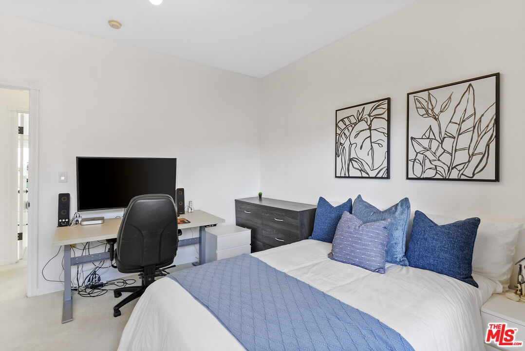 7806 West 79th Street Playa del Rey, CA 90293 - Photo 38 of 54 Gallery Image 38